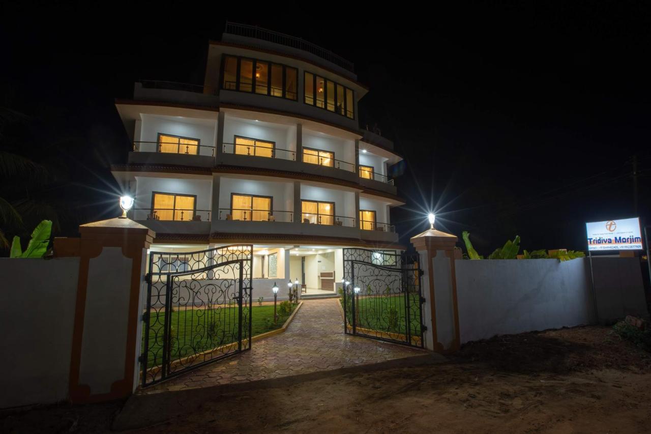 Tridiva Morjim 150 Meters To Morjim Beach Exterior photo